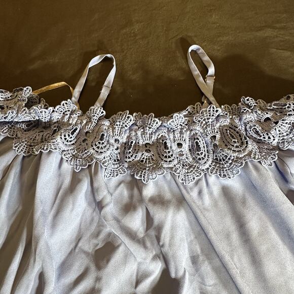 Iz Byer Off-shoulder Light Blue Ramie Dress W/ Eyelit Crochet Lace Trim Size L - Picture 3 of 6